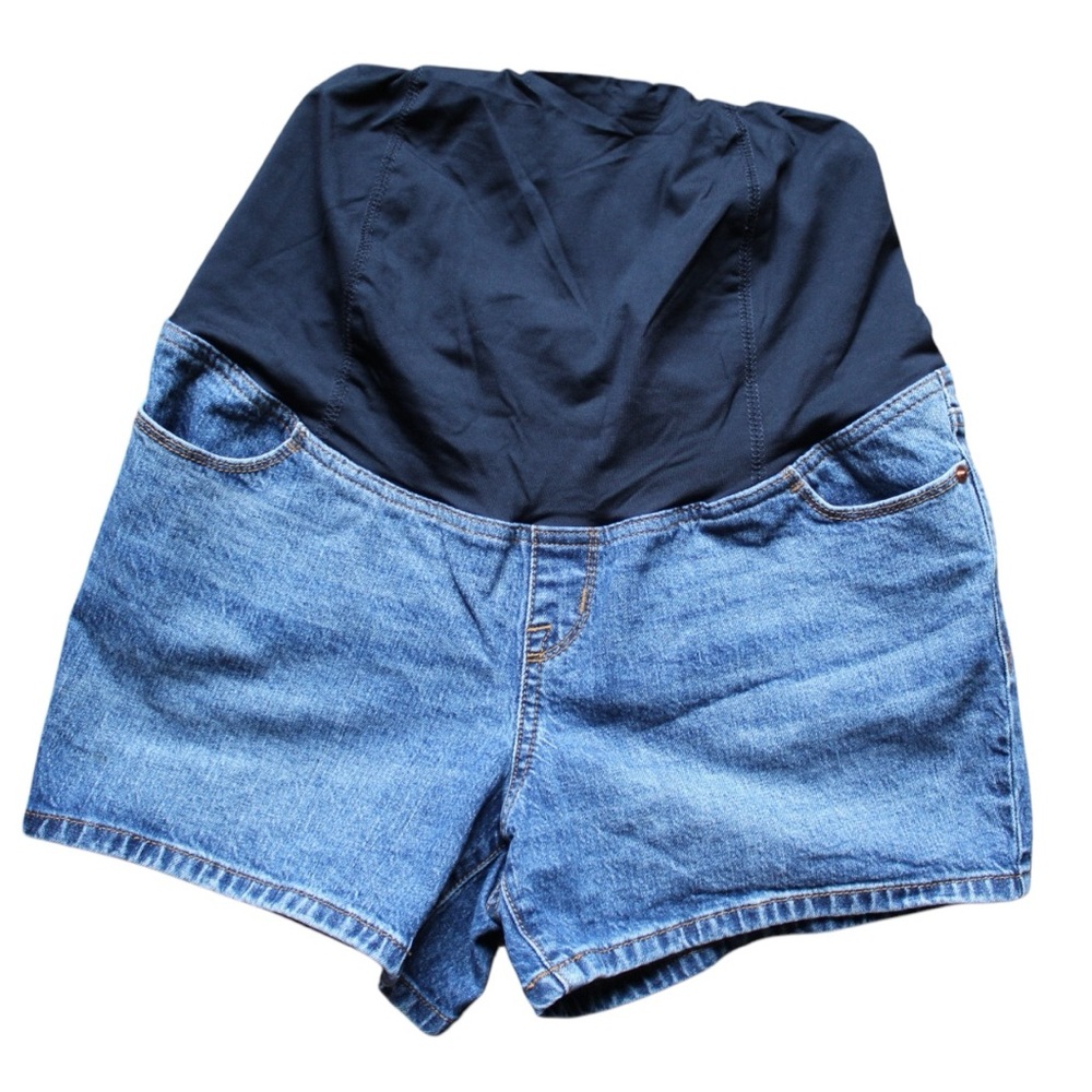 #12- Isabel Maternity Midi Shorts – Comfort & Style for Moms-to-Be!
